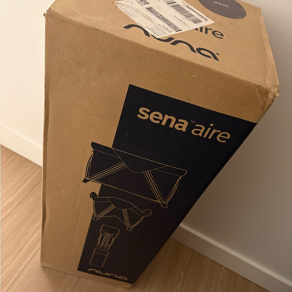 Nuna Sena Aire Travel Crib